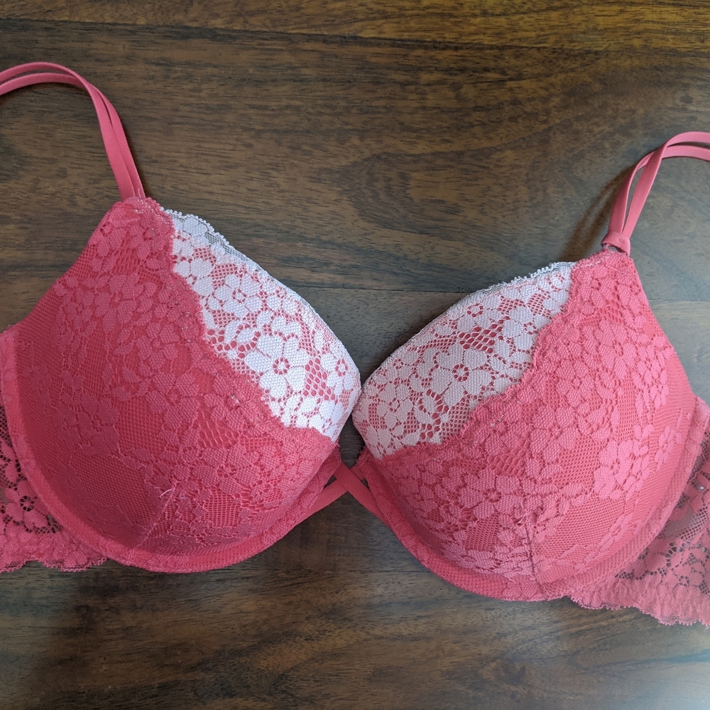 Pink Maddie Aerie Bra